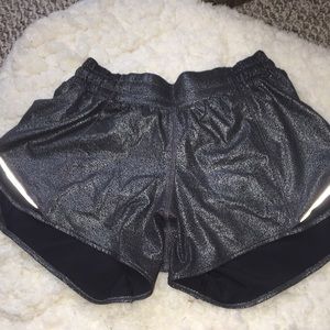 rare foil print lululemon shorts